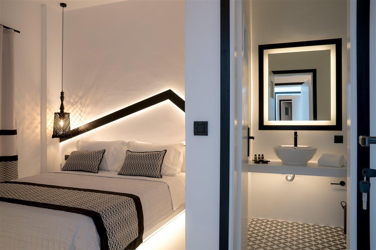 Bed & Breakfast Divelia Perissa (Santorini)