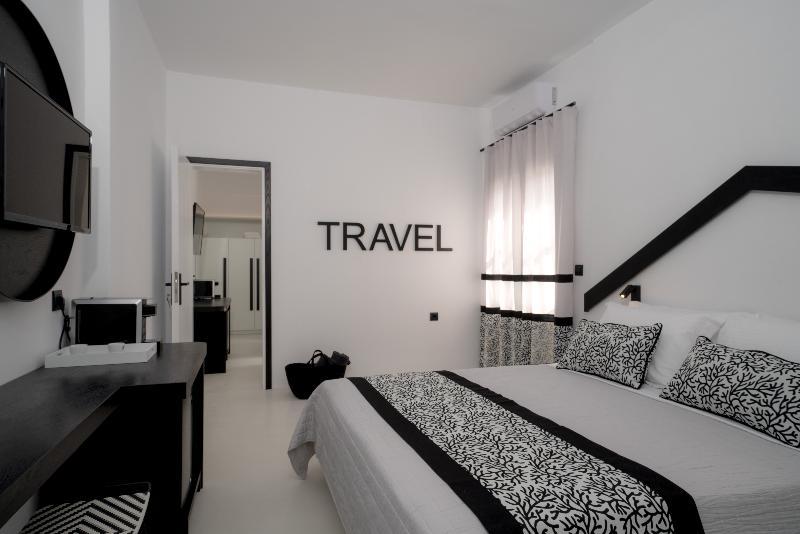Bed & Breakfast Divelia 4*