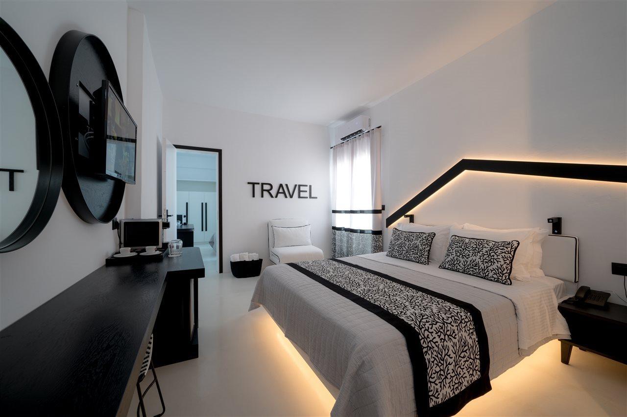 Divelia 4* Perissa (Santorini)