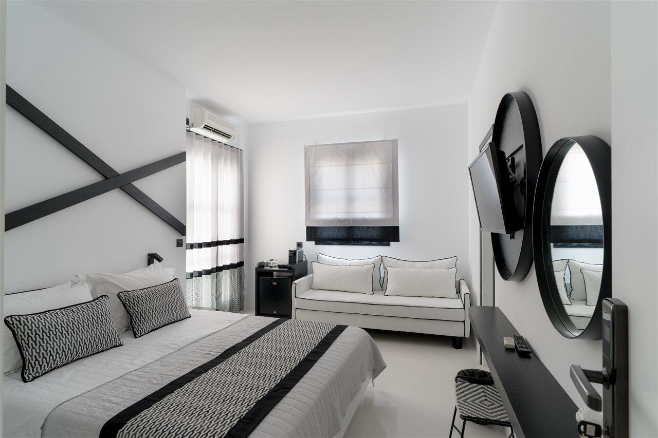 Divelia 4*