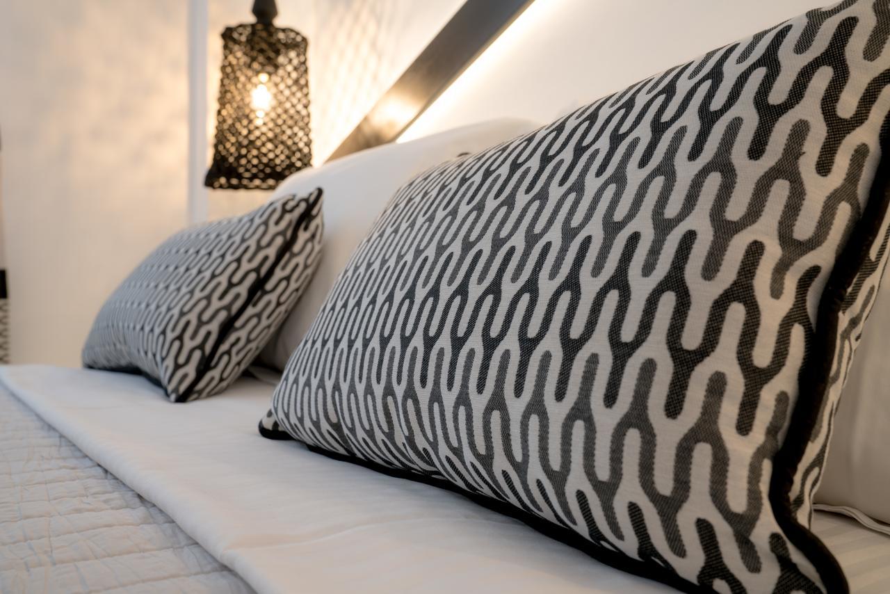 Divelia 4* Perissa (Santorini)